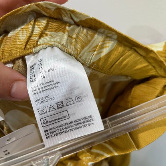 H&M Wide Leg Palazzo Pants Yellow Tropical Print Vacation Resort Wear Sz 14 NWT - Picture 6 of 10